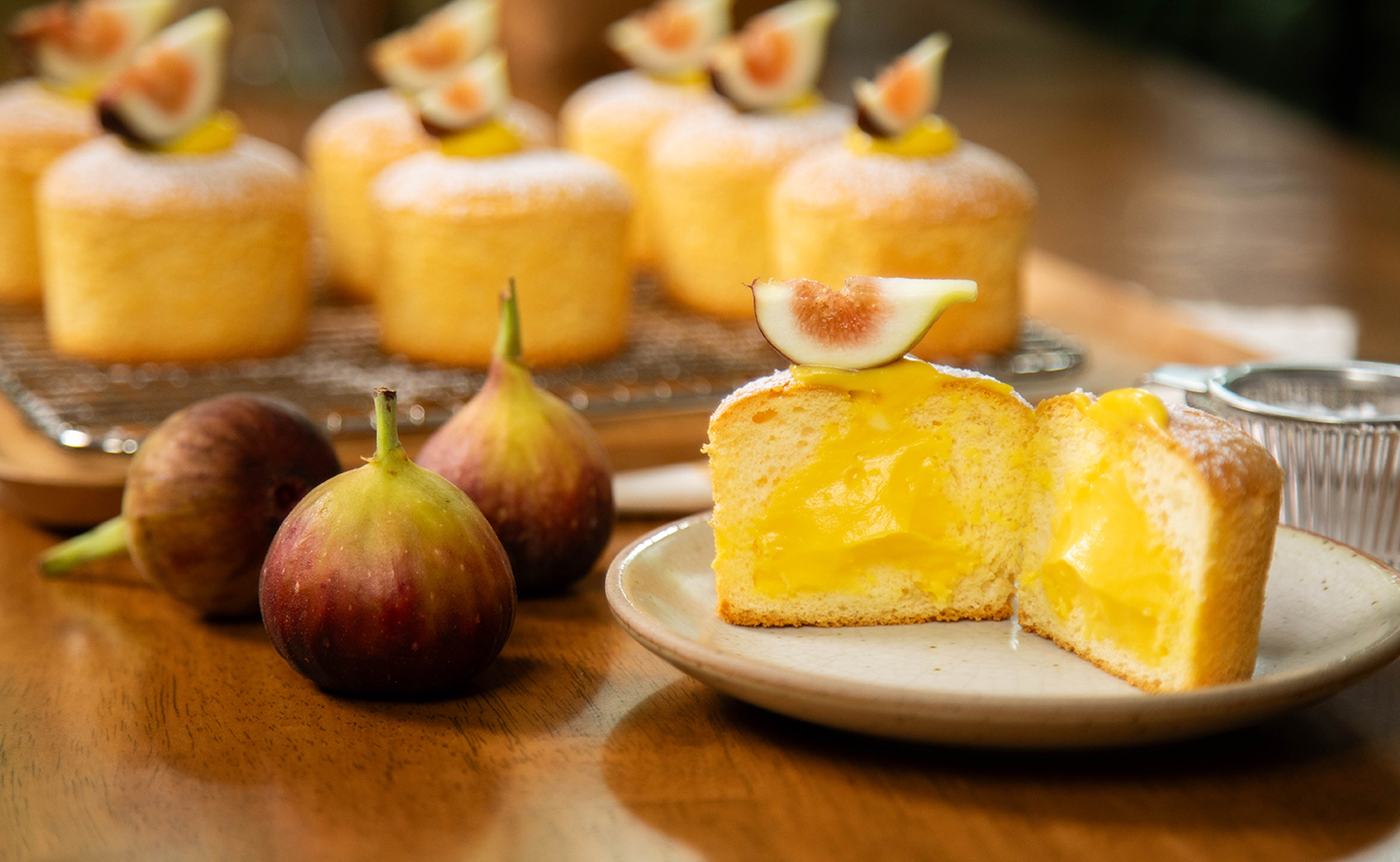 Mini Chiffon Cake with Mango Mascarpone Filling (มินิชิฟฟ่อนไส้แมงโก้มัสคาร์โปน)