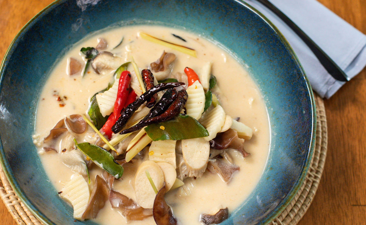 Vegetarian Tom Kha Mushroom (ต้มข่าเห็ดเจ)