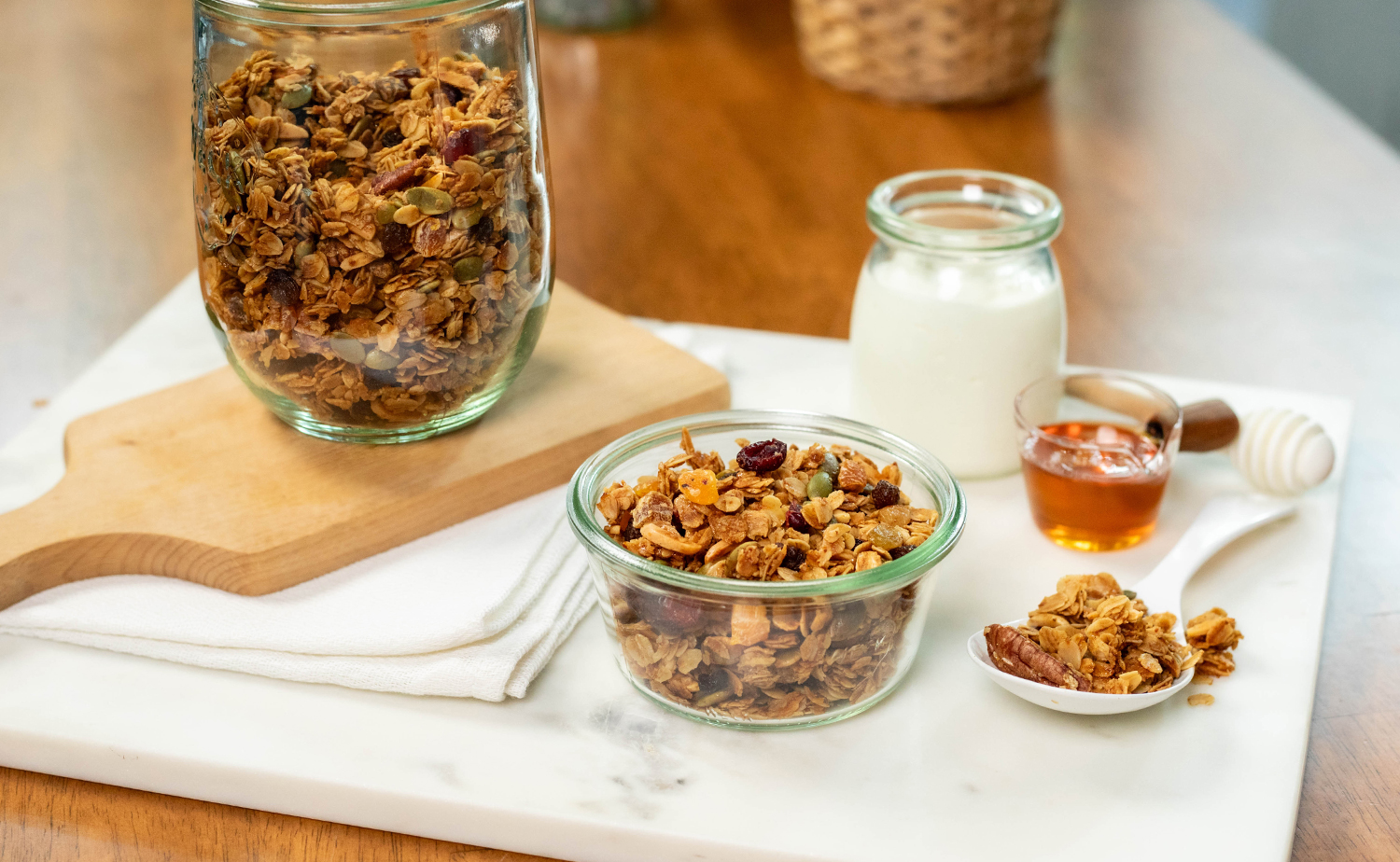 Homemade Granola (โฮมเมดกราโนล่า)