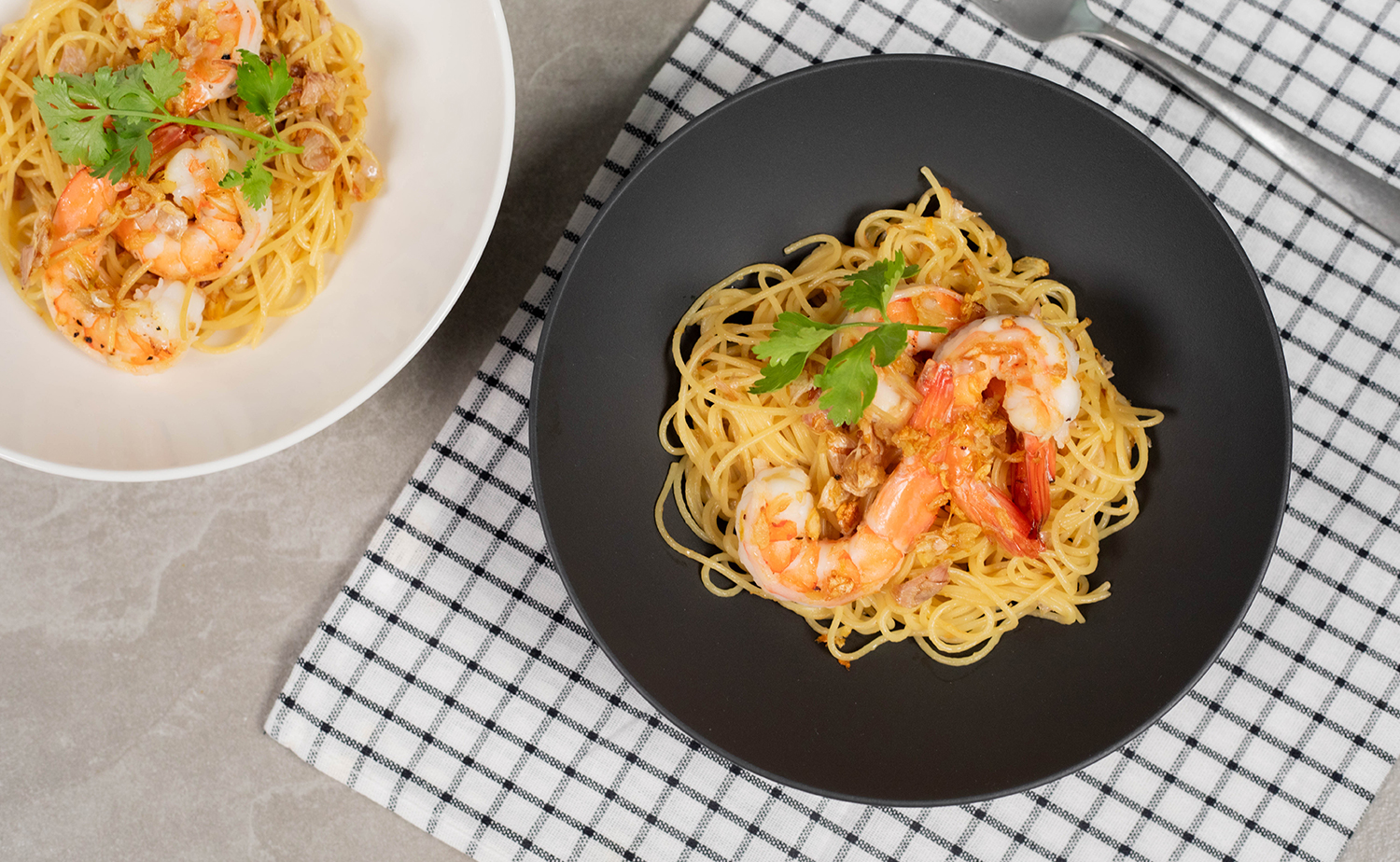 Garlic Prawn Spaghettini (ผัดสปาเก็ตตินีกุ้งกระเทียม)