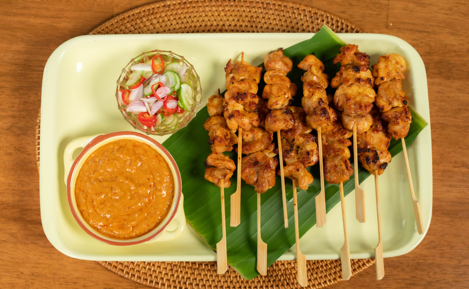 Massaman Chicken Satay (มัสมั่นไก่สะเต๊ะ)