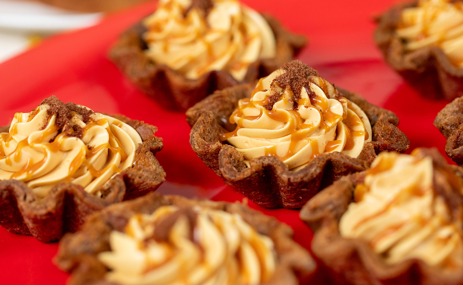 Ovaltine and Butterscotch Tartlets (ทาร์ตโอวัลตินและบัตเตอร์สก็อต)