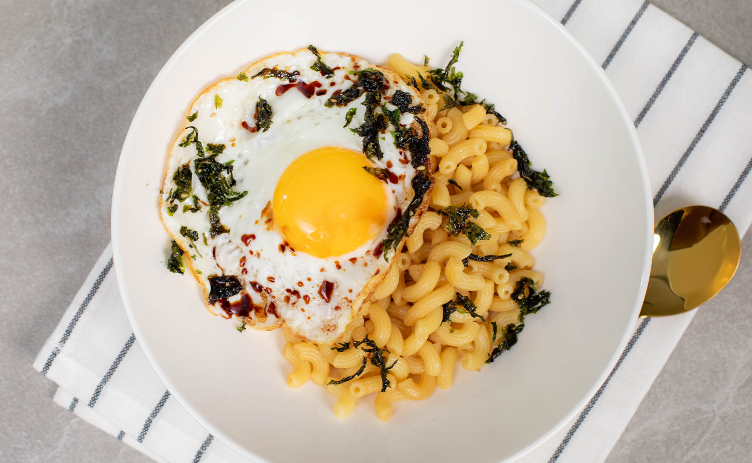 Gyeran Pasta (เกียนพาสต้า)
