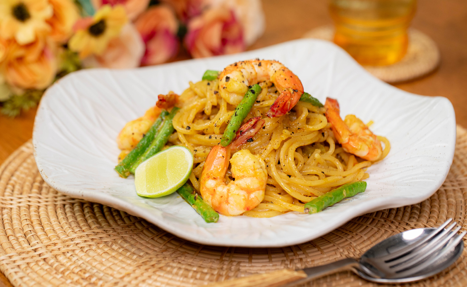 Yellow Curry Prawn Spaghetti (สปาเก็ตตี้กุ้งซอสแกงเหลือง)