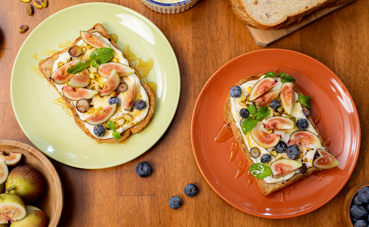 Mediterranean Yogurt Toast (โยเกิร์ตโทสต์เมดิเตอร์เรเนียน)
