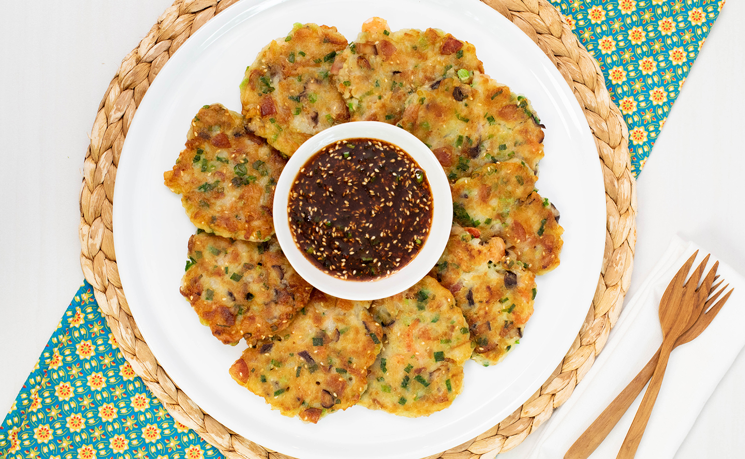 Daikon Pancakes (ขนมผักกาดกรอบ)