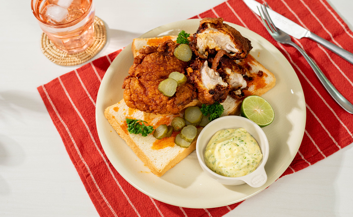 Nashville Hot Fried Chicken (ไก่ทอดแนชวิลล์)